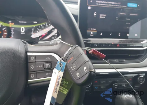 2022 Jeep Compass Limited 4X4 from USA, damaged, VIN 3C4NJDCB9NT162033